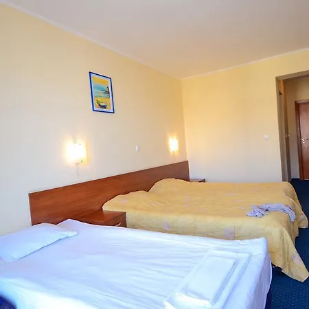 Family Eliri 3* 네세부르